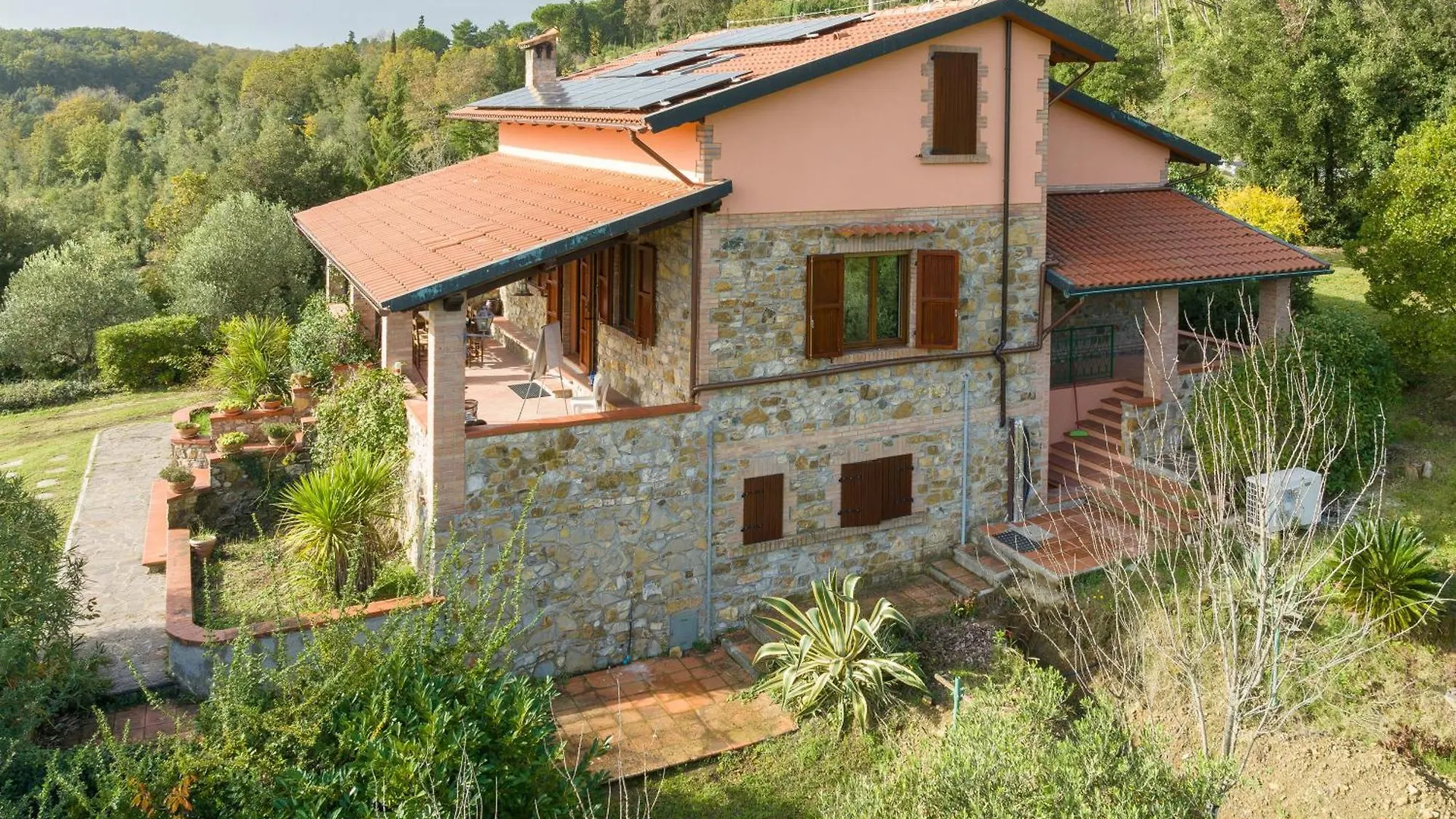 Casa Flora Villa Monteverdi Marittimo 0*,  Italy